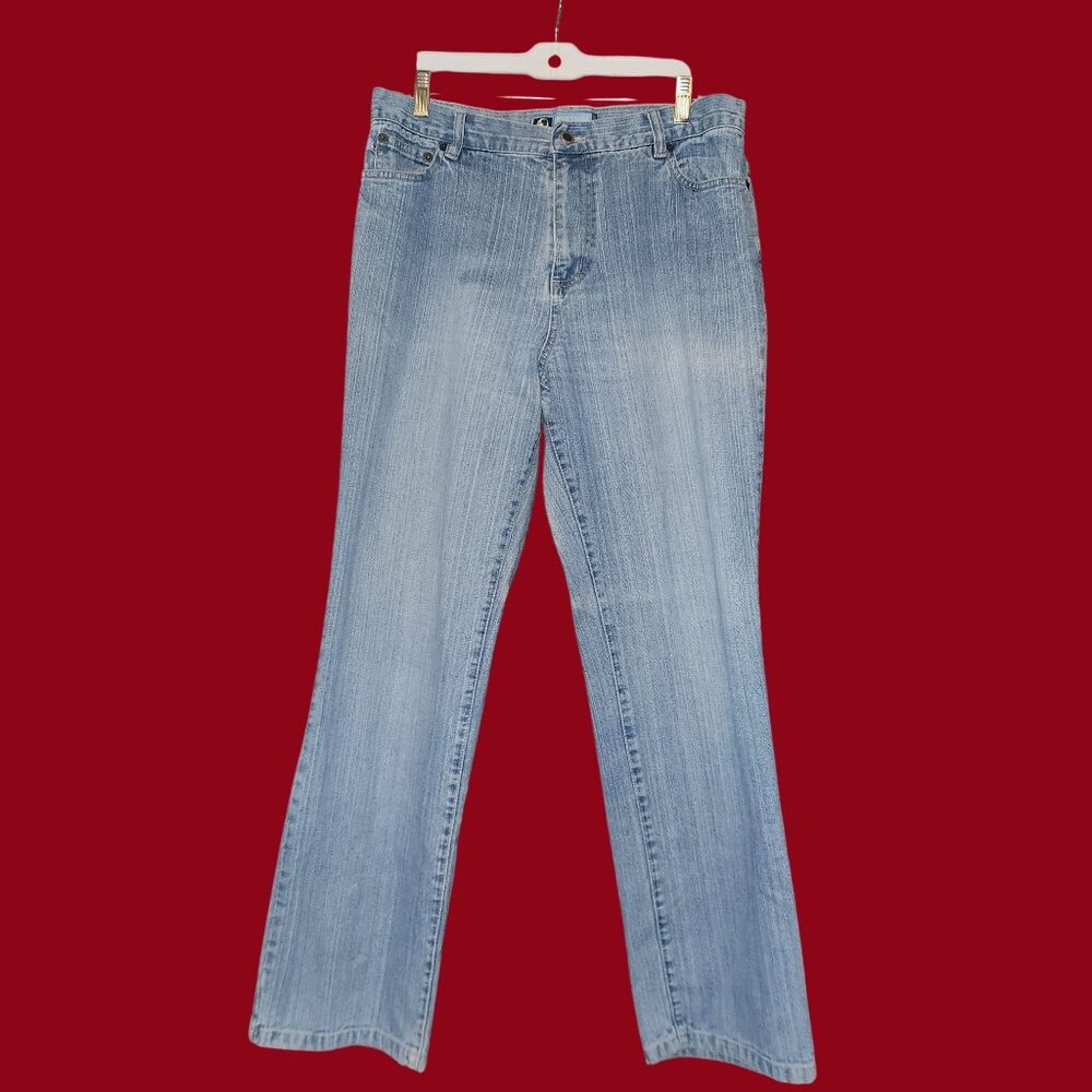 Duck Head Women's Light Wash Bootcut Jeans Size 12 Relaxed Fit 100% Cotton